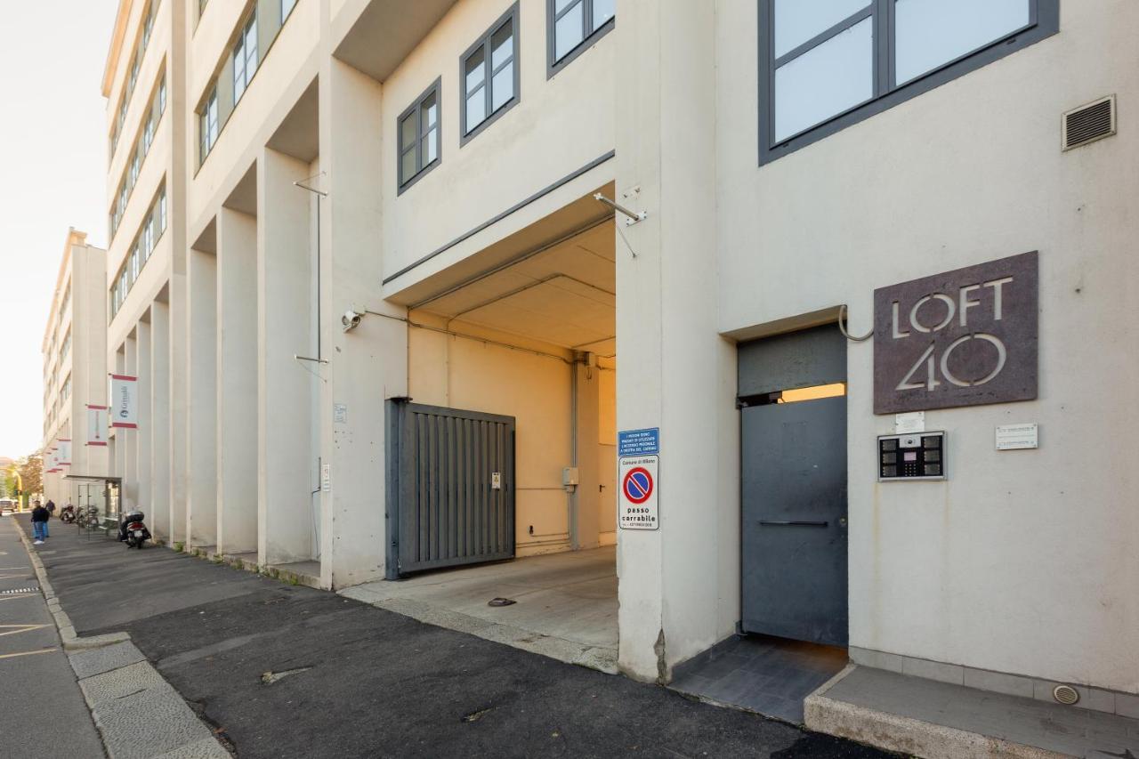 Guesthost - Milano Vigentino Loft With Terrace Appartement *